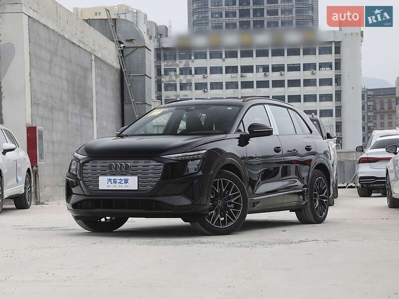 Audi Q5 e-tron 2023