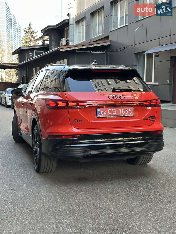 Внедорожник / Кроссовер Audi Q5 e-tron 2022 в Киеве фото 6 Внедорожник / Кроссовер Audi Q5 e-tron 2022 в Киеве
