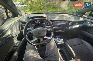 Внедорожник / Кроссовер Audi Q5 e-tron 2022 в 