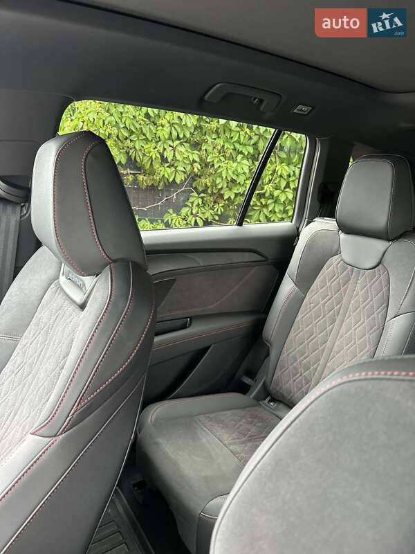 Внедорожник / Кроссовер Audi Q5 e-tron 2022 в Киеве фото 23 Внедорожник / Кроссовер Audi Q5 e-tron 2022 в Киеве