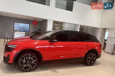 Позашляховик / Кросовер Audi Q5 e-tron 2022 в 