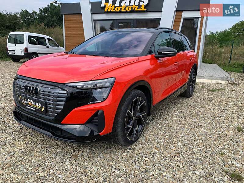 Внедорожник / Кроссовер Audi Q5 e-tron 2022 в Стрые