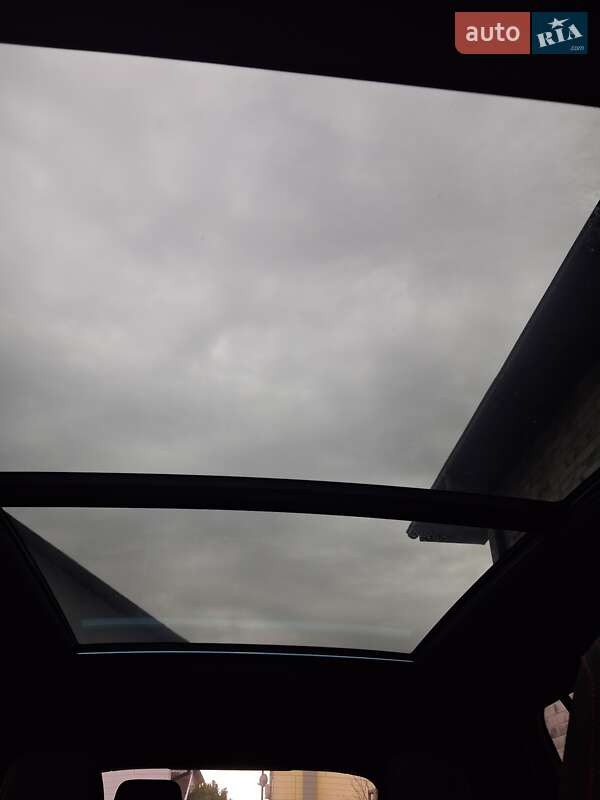 Позашляховик / Кросовер Audi Q5 e-tron 2022 в Мукачевому