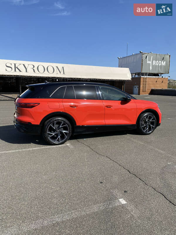 Внедорожник / Кроссовер Audi Q5 e-tron 2022 в Киеве фото 11 Внедорожник / Кроссовер Audi Q5 e-tron 2022 в Киеве