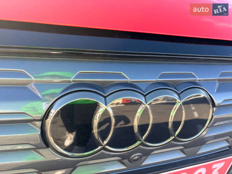 Внедорожник / Кроссовер Audi Q5 e-tron 2022 в Киеве фото 3 Внедорожник / Кроссовер Audi Q5 e-tron 2022 в Киеве