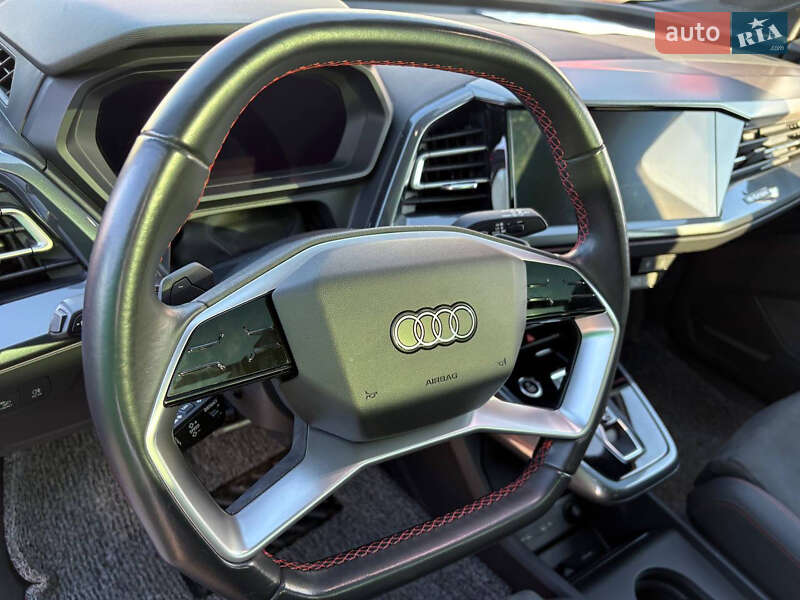 Внедорожник / Кроссовер Audi Q5 e-tron 2022 в Киеве фото 34 Внедорожник / Кроссовер Audi Q5 e-tron 2022 в Киеве