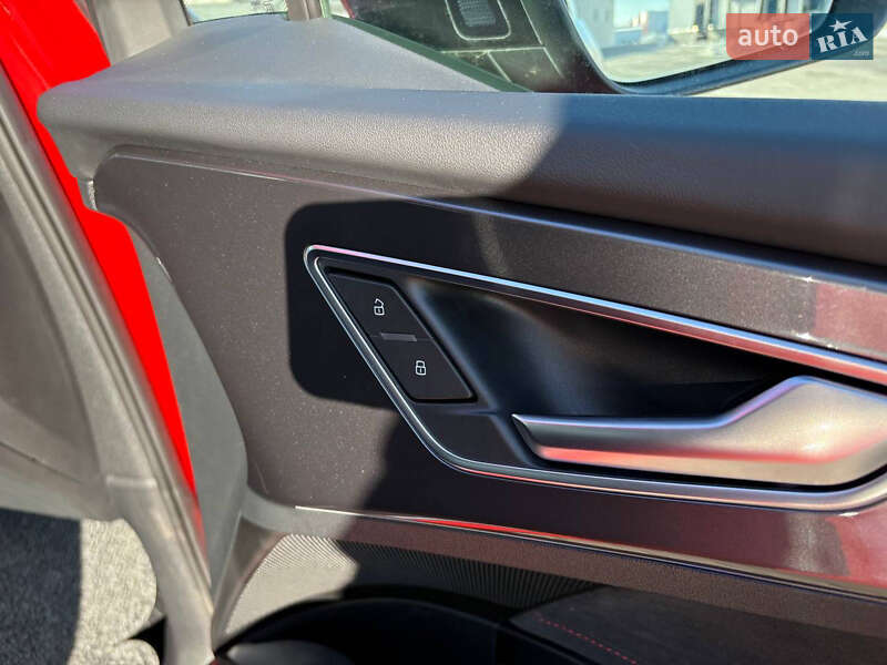 Внедорожник / Кроссовер Audi Q5 e-tron 2022 в Киеве фото 53 Внедорожник / Кроссовер Audi Q5 e-tron 2022 в Киеве