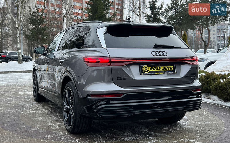 Внедорожник / Кроссовер Audi Q5 e-tron 2022 в Львове