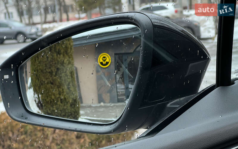 Внедорожник / Кроссовер Audi Q5 e-tron 2022 в Львове