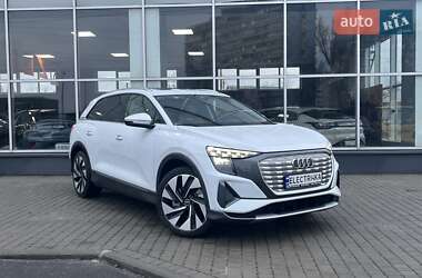 Внедорожник / Кроссовер Audi Q5 e-tron 2022 в Днепре
