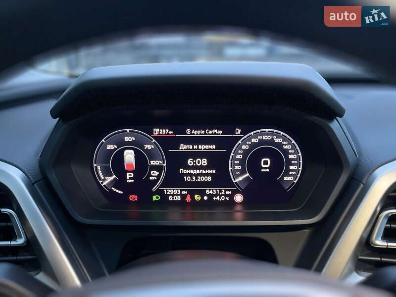 Внедорожник / Кроссовер Audi Q5 e-tron 2022 в Днепре