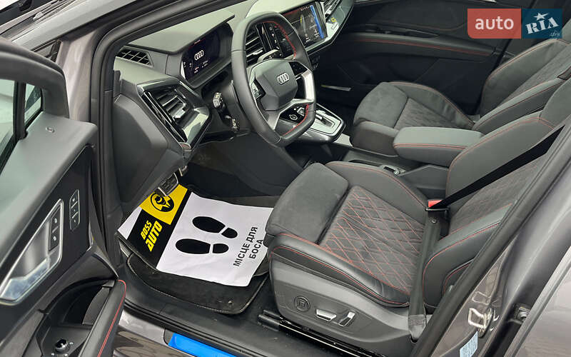 Внедорожник / Кроссовер Audi Q5 e-tron 2022 в Мукачево
