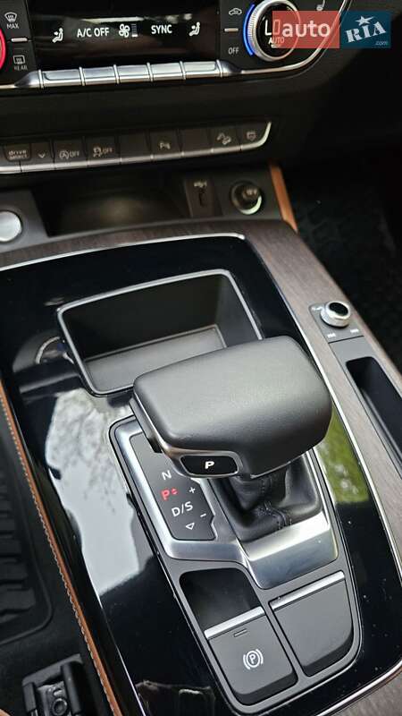 Внедорожник / Кроссовер Audi Q5 Sportback 2022 в Львове