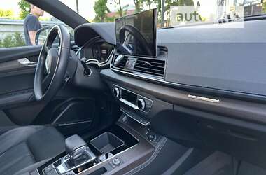 Позашляховик / Кросовер Audi Q5 Sportback 2021 в Ужгороді