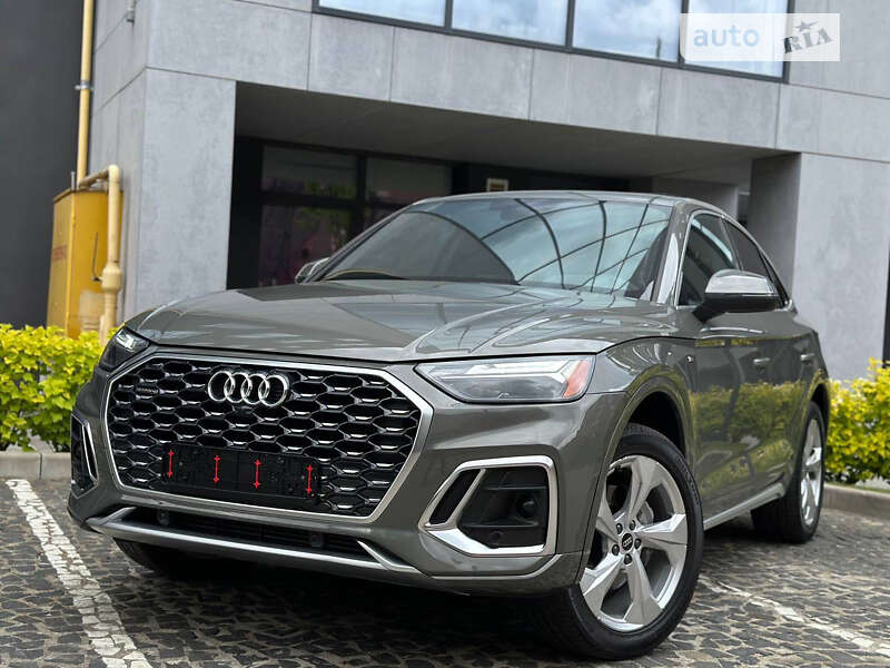 Внедорожник / Кроссовер Audi Q5 Sportback 2022 в Львове