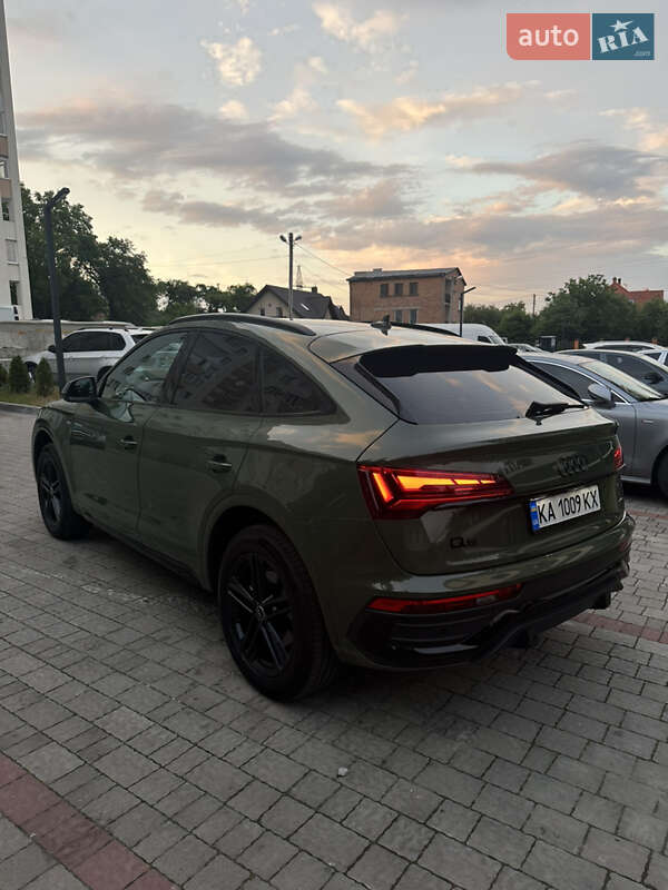 Внедорожник / Кроссовер Audi Q5 Sportback 2023 в Львове