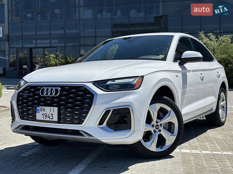 Внедорожник / Кроссовер Audi Q5 Sportback 2022 в Львове
