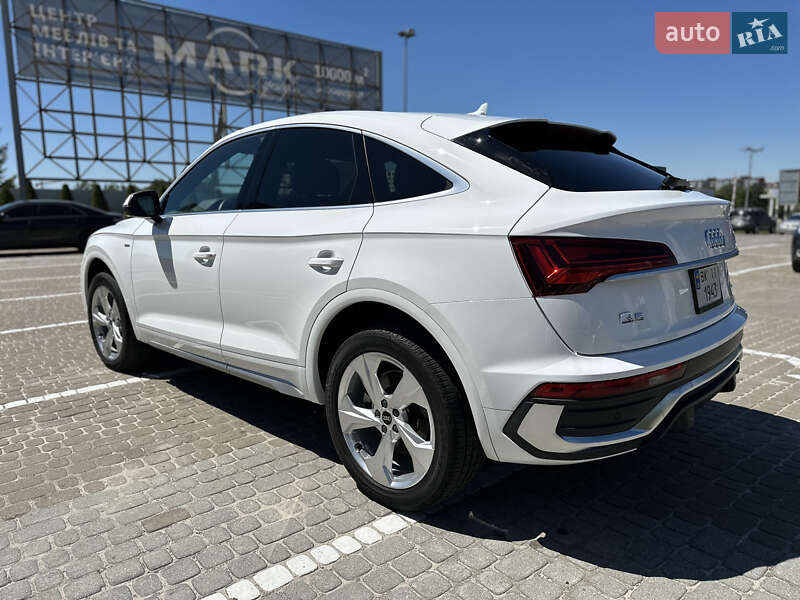 Внедорожник / Кроссовер Audi Q5 Sportback 2022 в Львове