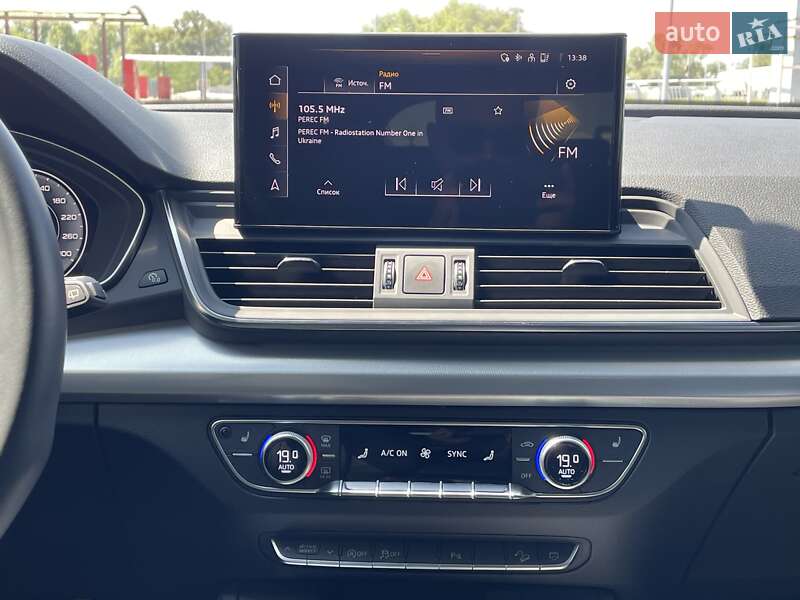 Позашляховик / Кросовер Audi Q5 Sportback 2022 в Києві