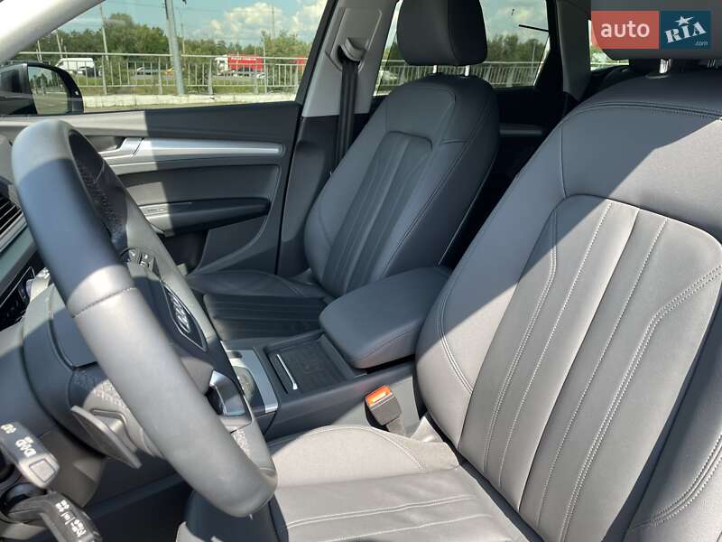 Позашляховик / Кросовер Audi Q5 Sportback 2022 в Києві