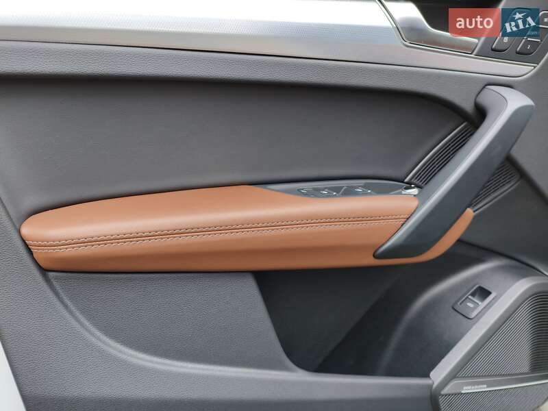 Внедорожник / Кроссовер Audi Q5 Sportback 2024 в Киеве