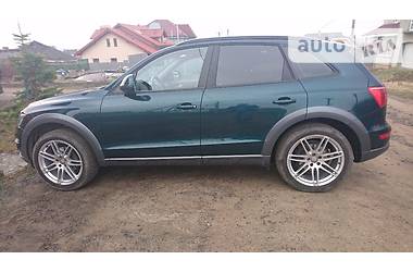 Внедорожник / Кроссовер Audi Q5 2011 в Ужгороде