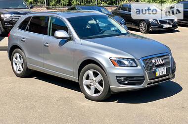 Внедорожник / Кроссовер Audi Q5 2011 в Киеве