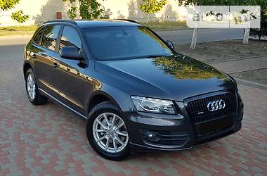 Внедорожник / Кроссовер Audi Q5 2011 в Одессе