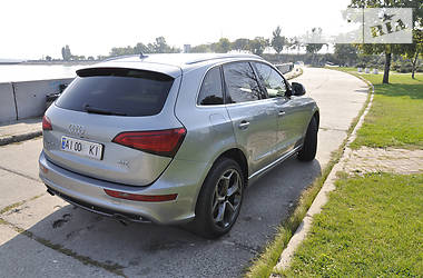 Внедорожник / Кроссовер Audi Q5 2011 в Киеве