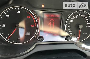 Позашляховик / Кросовер Audi Q5 2011 в 