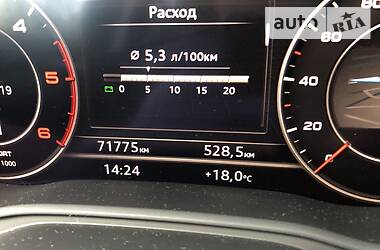 Позашляховик / Кросовер Audi Q5 2017 в 