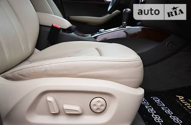 Внедорожник / Кроссовер Audi Q5 2011 в 