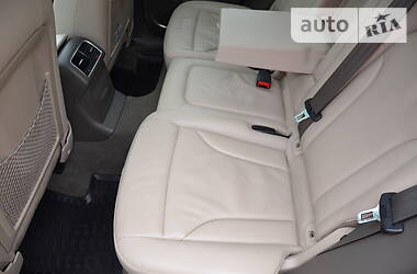 Внедорожник / Кроссовер Audi Q5 2011 в 