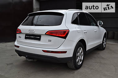 Внедорожник / Кроссовер Audi Q5 2013 в 