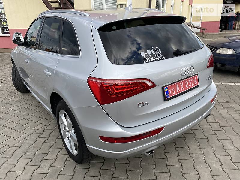 Позашляховик / Кросовер Audi Q5 2011 в Луцьку фото 4 Позашляховик / Кросовер Audi Q5 2011 в Луцьку