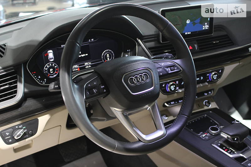 Позашляховик / Кросовер Audi Q5 2018 в Одесі