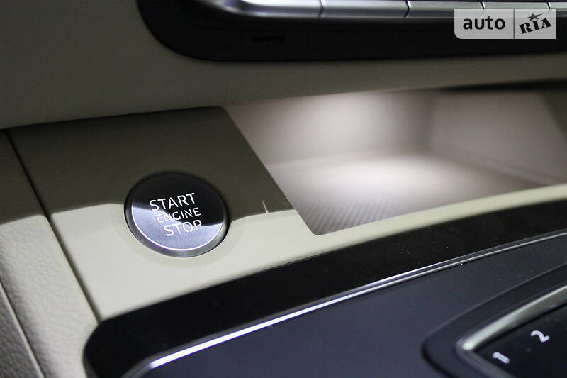 Позашляховик / Кросовер Audi Q5 2018 в Одесі