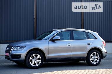 Позашляховик / Кросовер Audi Q5 2010 в 