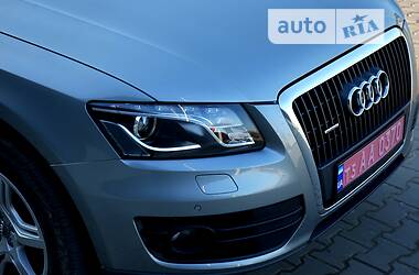 Позашляховик / Кросовер Audi Q5 2010 в 