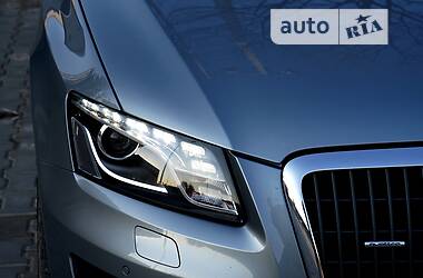 Позашляховик / Кросовер Audi Q5 2010 в 