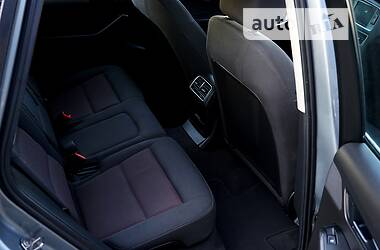 Позашляховик / Кросовер Audi Q5 2010 в 