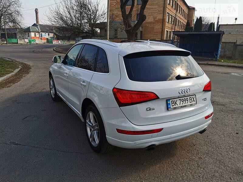 Позашляховик / Кросовер Audi Q5 2013 в Рівному