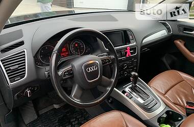 Позашляховик / Кросовер Audi Q5 2010 в 