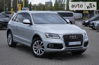 Позашляховик / Кросовер Audi Q5 2013 в 