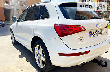 Внедорожник / Кроссовер Audi Q5 2011 в Виннице