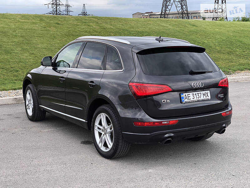 Позашляховик / Кросовер Audi Q5 2013 в Дніпрі