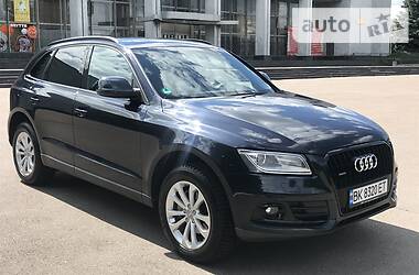 Внедорожник / Кроссовер Audi Q5 2014 в Ровно