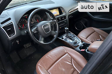 Внедорожник / Кроссовер Audi Q5 2011 в Львове