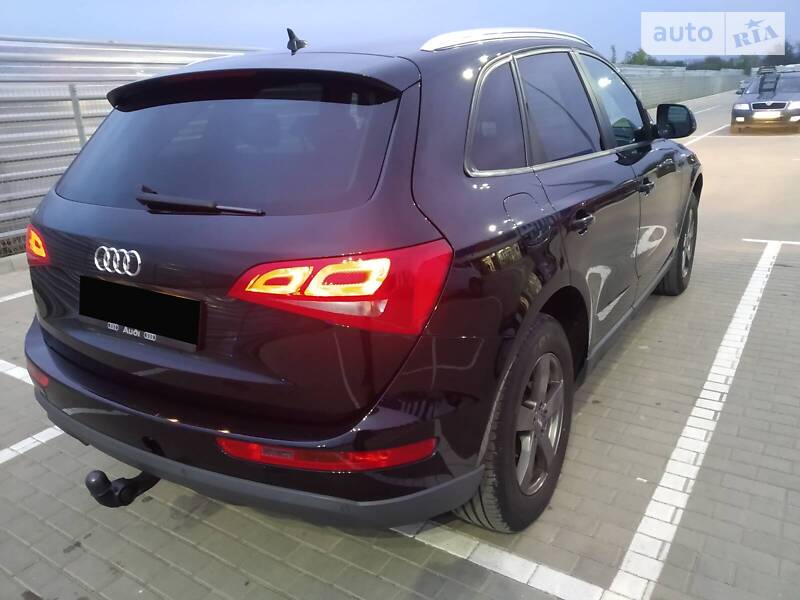 Внедорожник / Кроссовер Audi Q5 2010 в Дубно