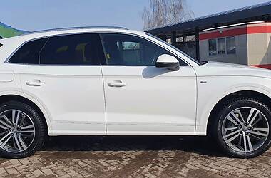Внедорожник / Кроссовер Audi Q5 2017 в Костополе